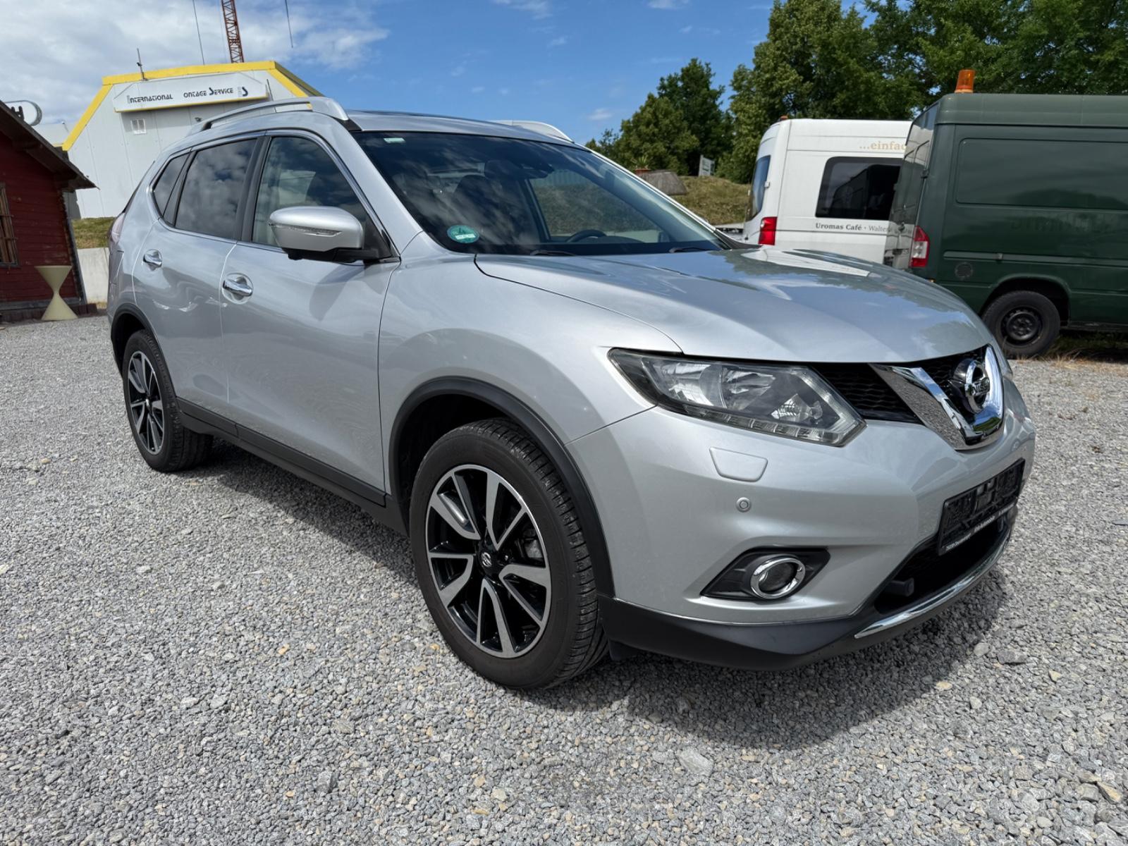 Nissan X-Trail Acenta 4x4 *DAB*Navi*Pano*360° Kamera