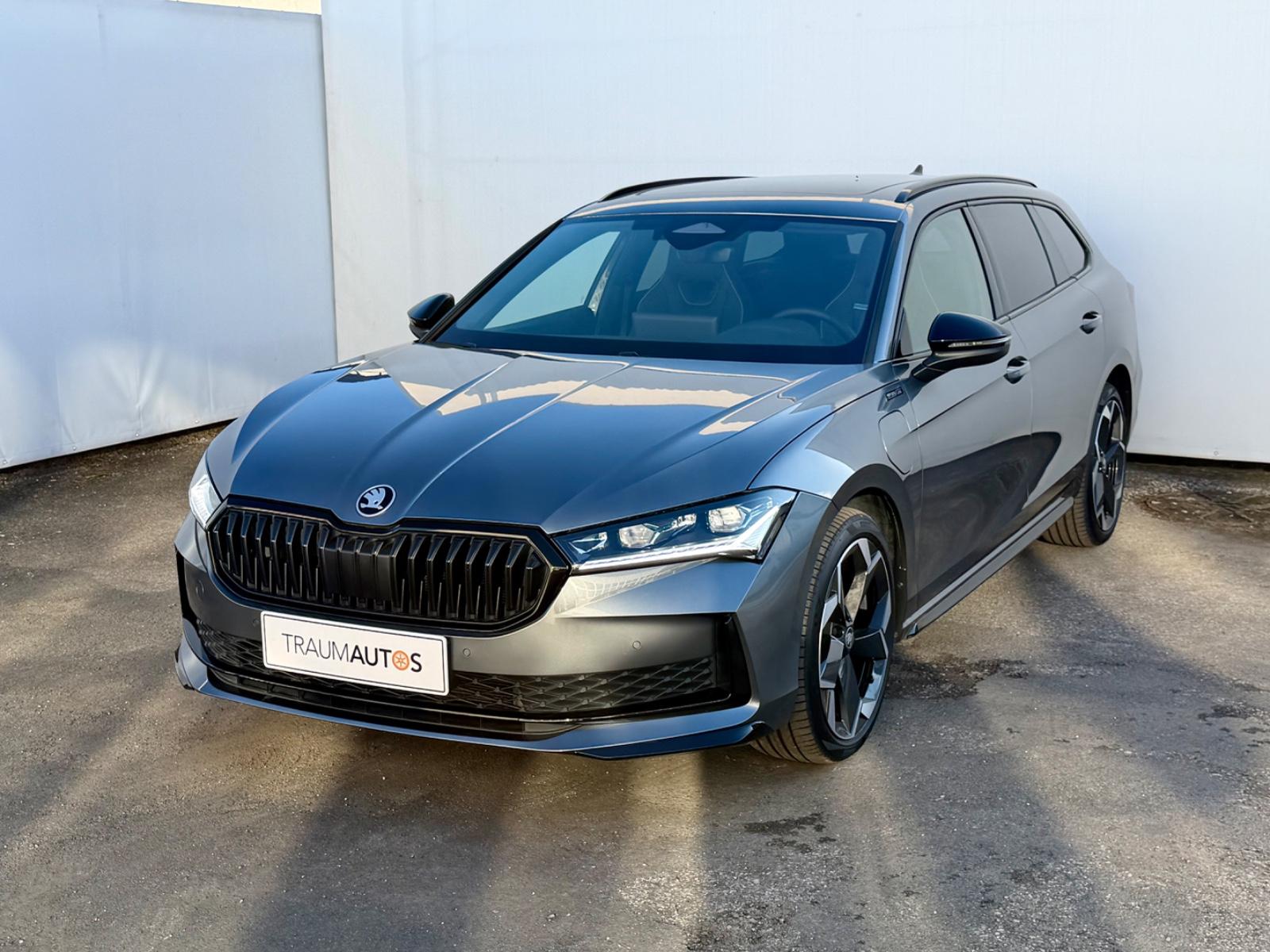 Skoda Superb Kombi 1.5 TSI iV Sportline*AHK*PANO