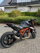 KTM 1290 Superduke R - KTM SUPERDUKE