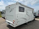 LMC TI 708 *EINZELBETT*A.SAT-TV*2xSOLAR*AHK*NAVI* - Offers
