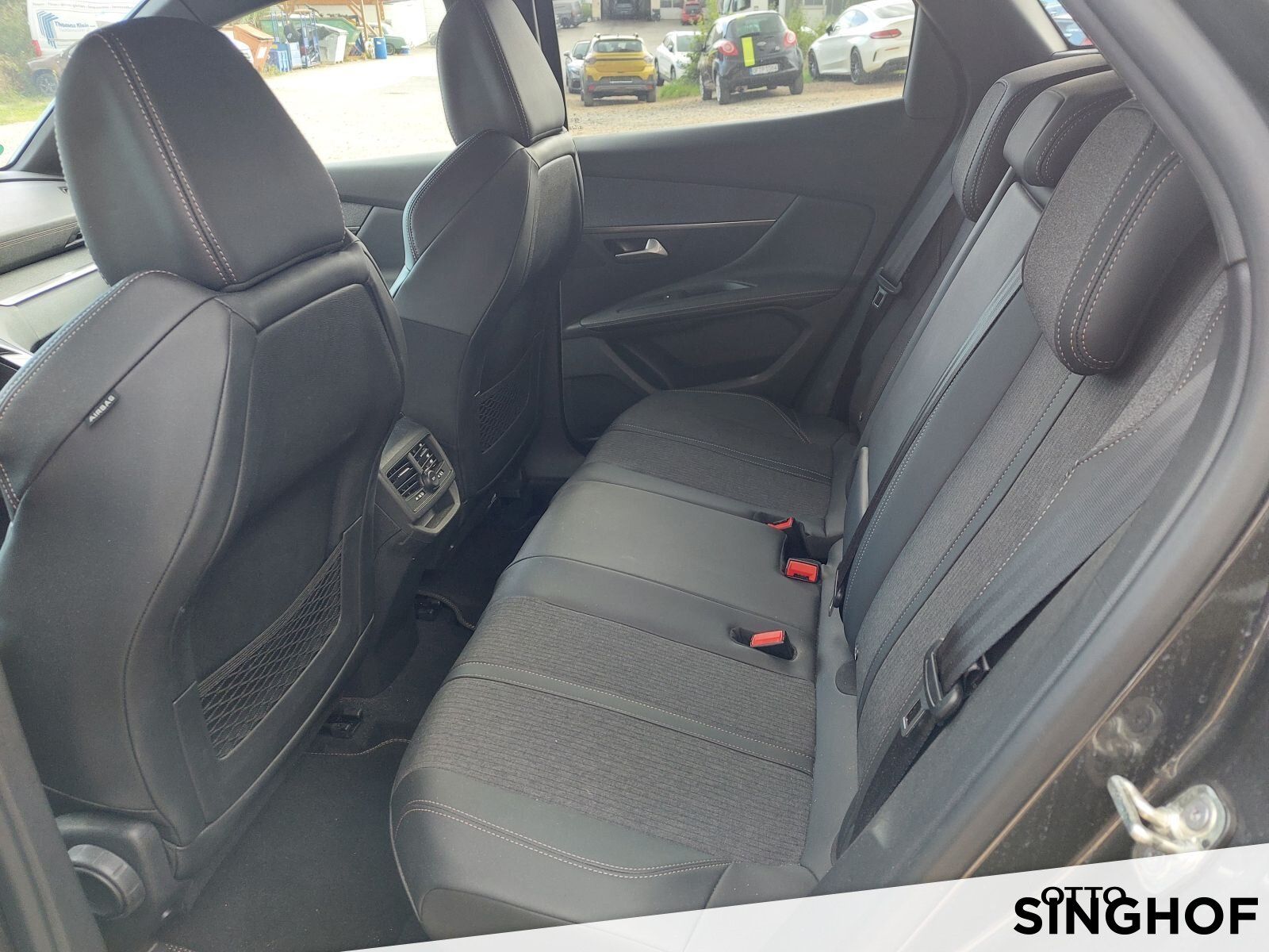 Fahrzeugabbildung Peugeot 3008 1.5 BlueHDi +360°+Navi+LED+elektr.Heck+TOTW