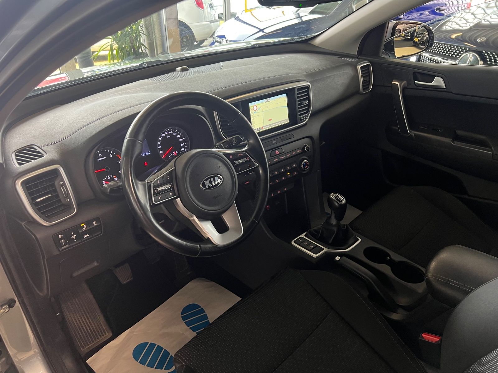 Fahrzeugabbildung Kia Sportage Vision 4WD * 1.HAND *