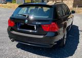 BMW 318i Touring, top gepflegt, AHK, Tempomat, Xenon - BMW 318 aus 2011: 318i