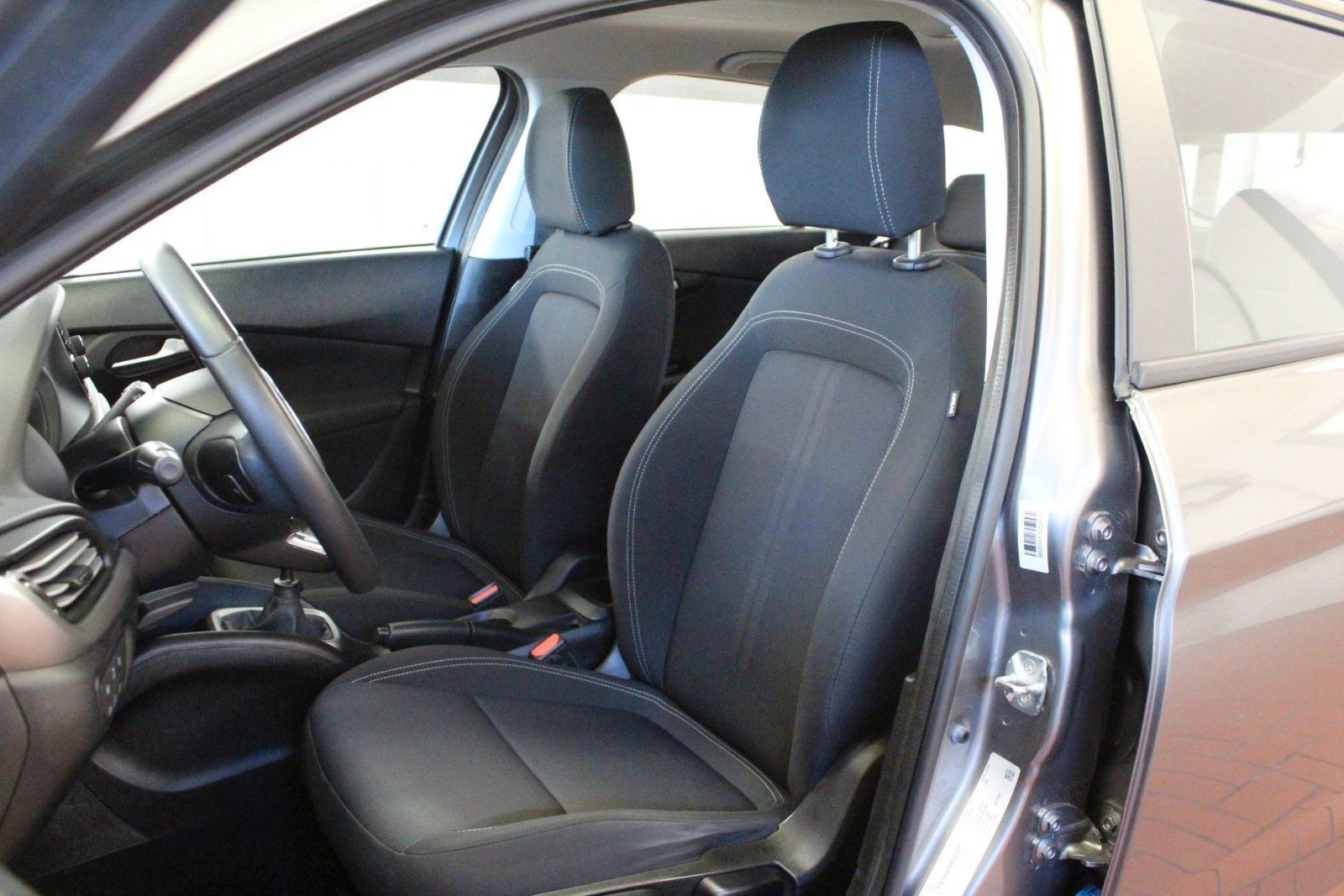 Fahrzeugabbildung Fiat Tipo 1,4 16V Kombi POP *Sitzheizung*
