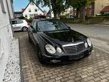 Mercedes-Benz W211 320CDI OM642 Mercedes E Klasse Limousine - Mercedes-Benz E 320: W211