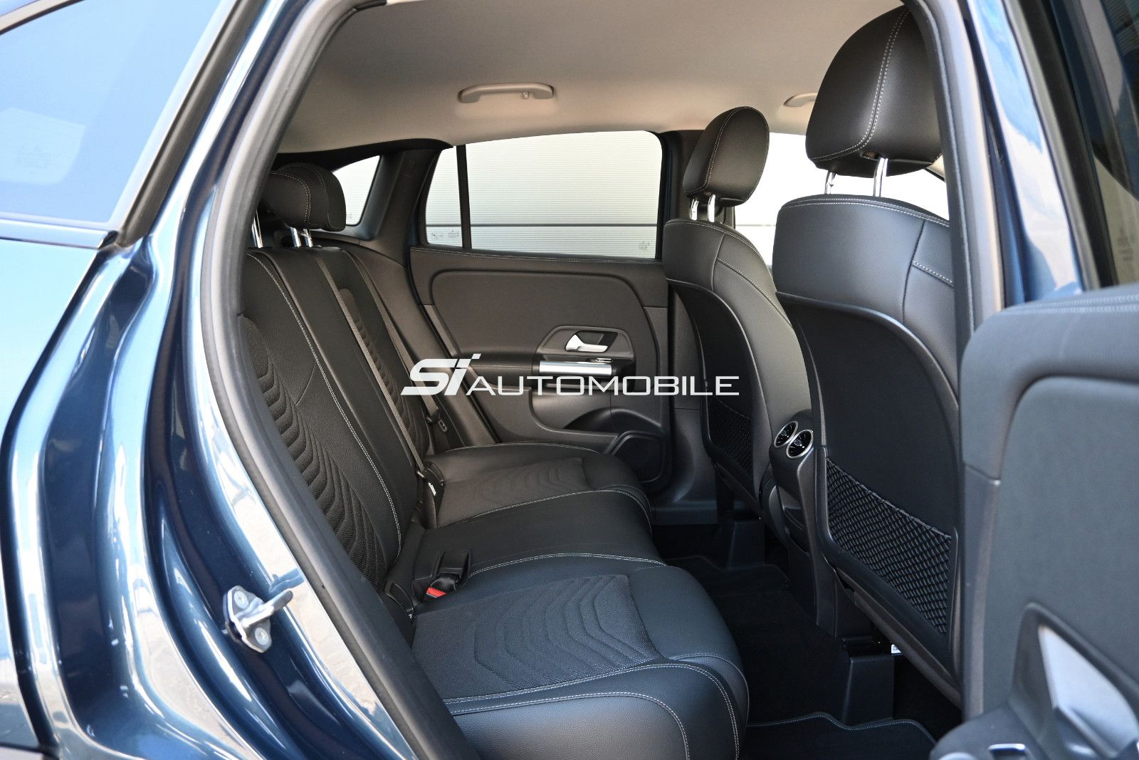 Fahrzeugabbildung Mercedes-Benz GLA 200 d Aut.  Progressive °Night-Paket°AHK°