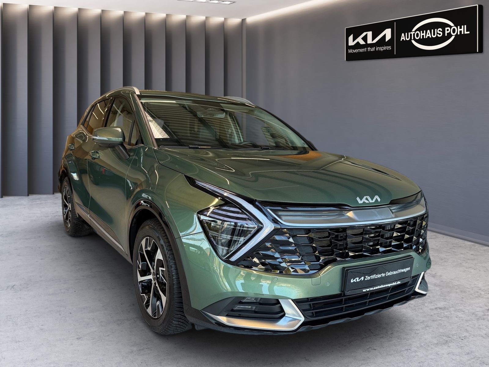 Fahrzeugabbildung Kia SPORTAGE 1.6T 48V 2WD DCT Spirit
