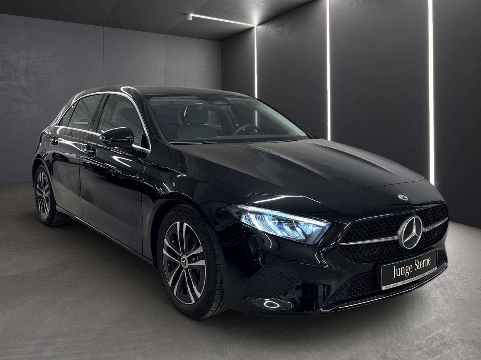 Fahrzeugabbildung Mercedes-Benz A 200 Progressive*Totwinkel*360*CarPlay*LED*Kam*