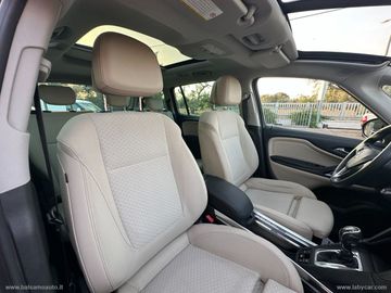 Opel Zafira Tourer - 12