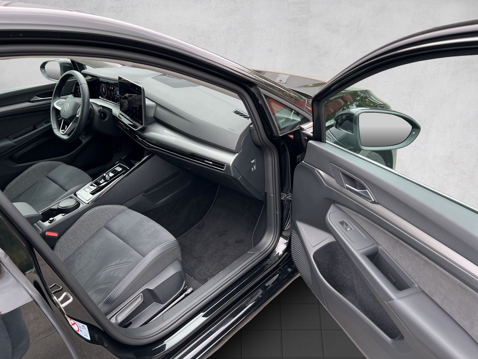 Golf VIII Style 1.5 TSI DSG eHybrid AHK*Pano*Nav