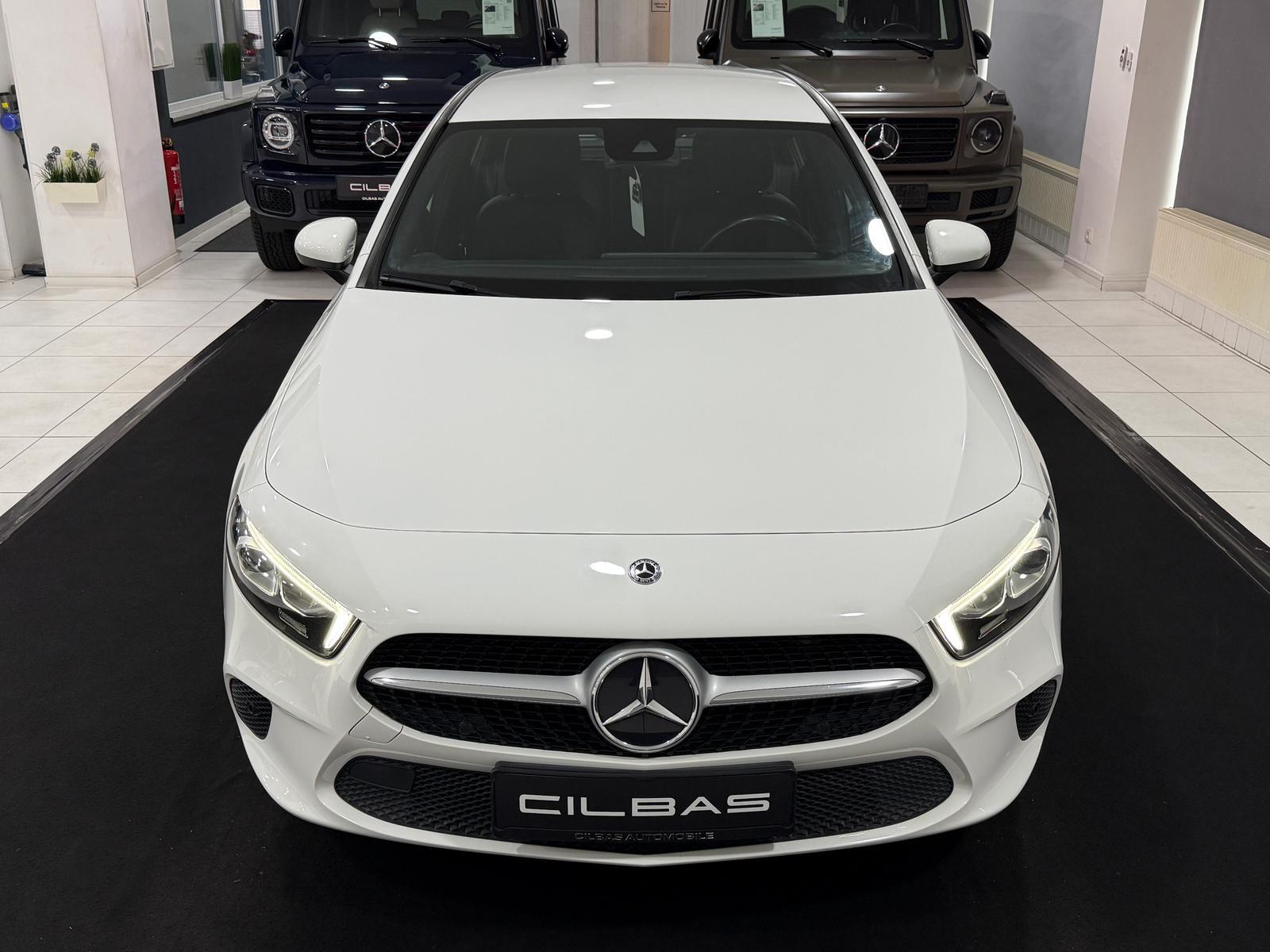 Mercedes-Benz A 180 7G Edition 19*WIDE*AMBIENTE*LED*LEDER*KAM*