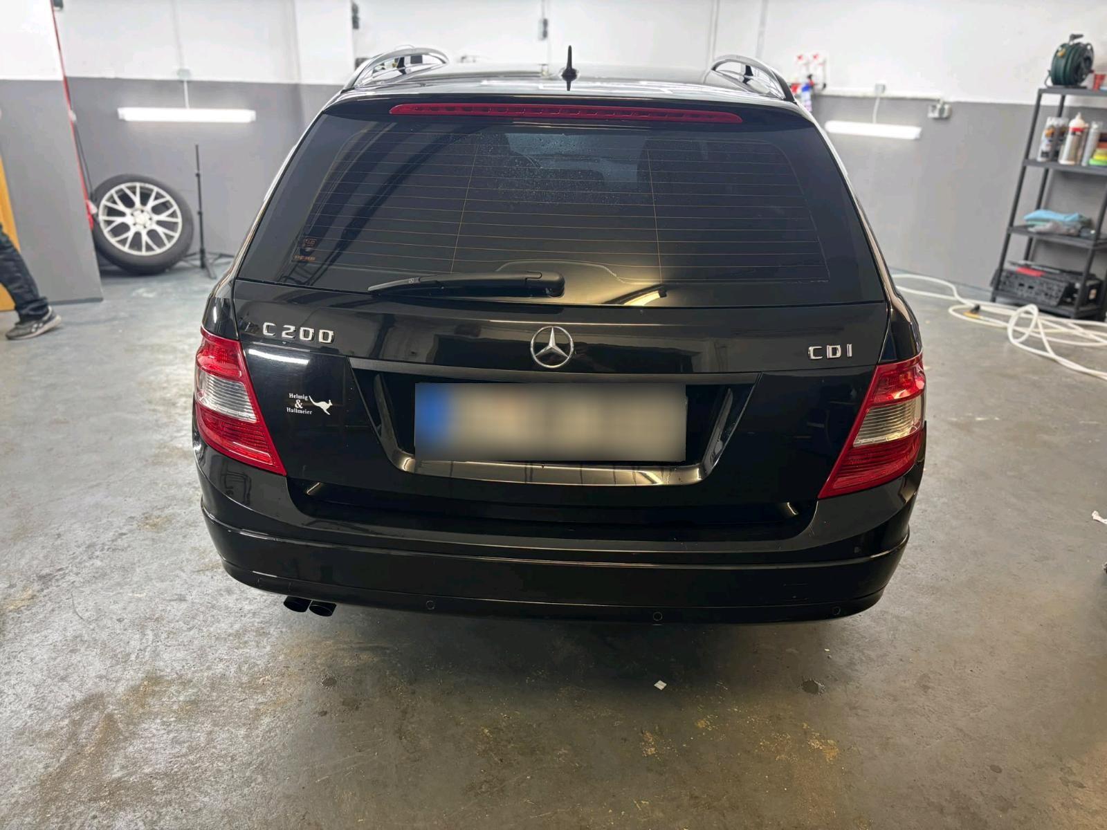 Mercedes-Benz C 200