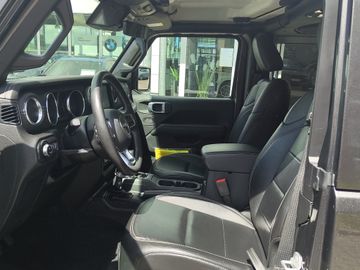 Jeep Wrangler - 5