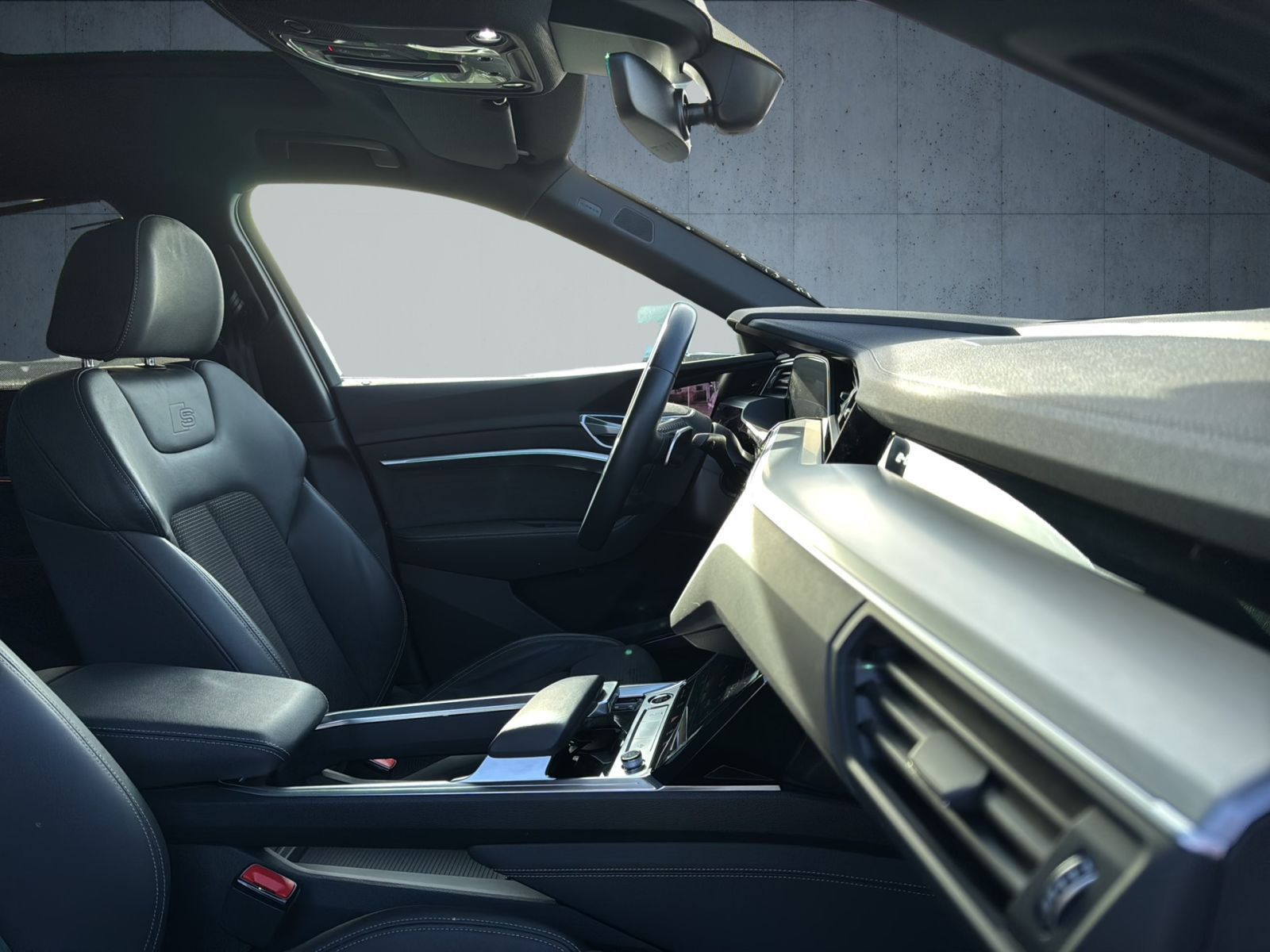Audi e-tron - Bild 23