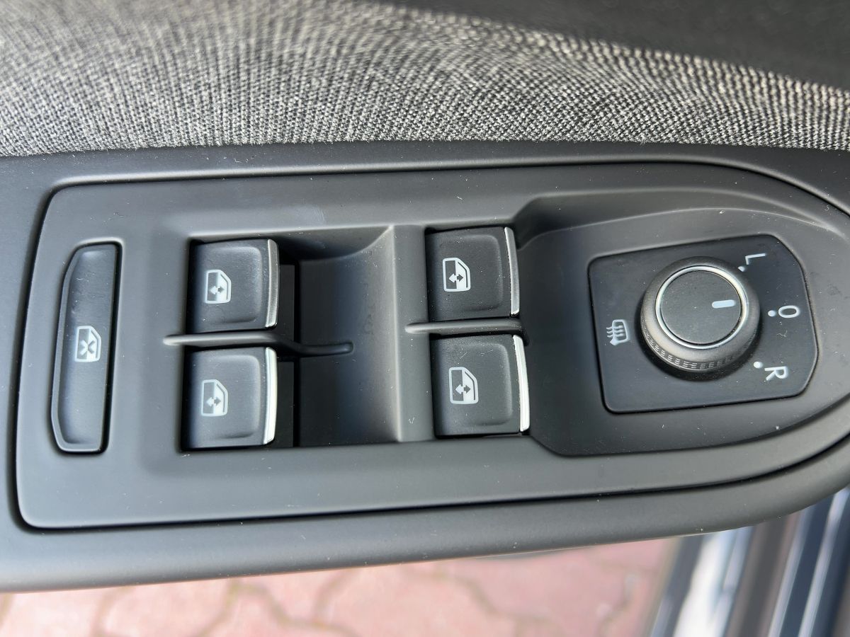 Volkswagen Golf - Bild 18