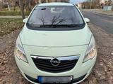 Opel In perfektem Zustand Automatik 2013 Meriva B - Opel Meriva von privat