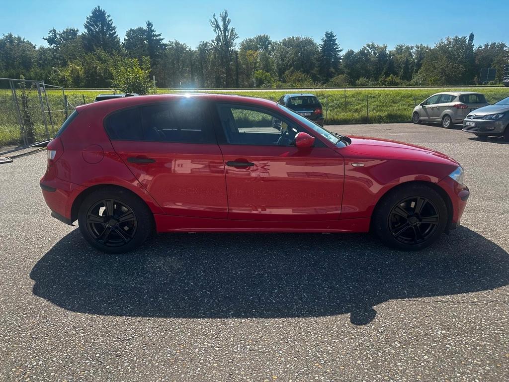 BMW 118