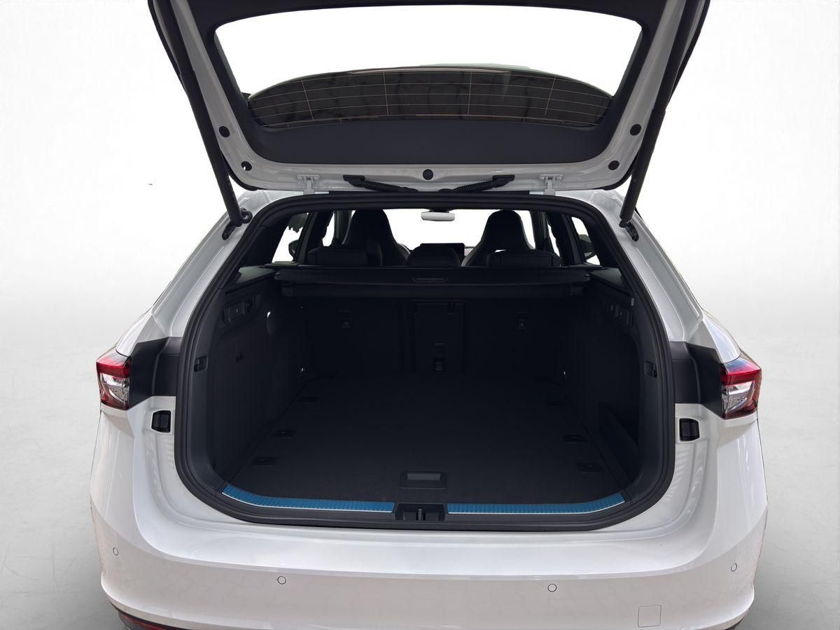 Skoda Superb - Bild 18