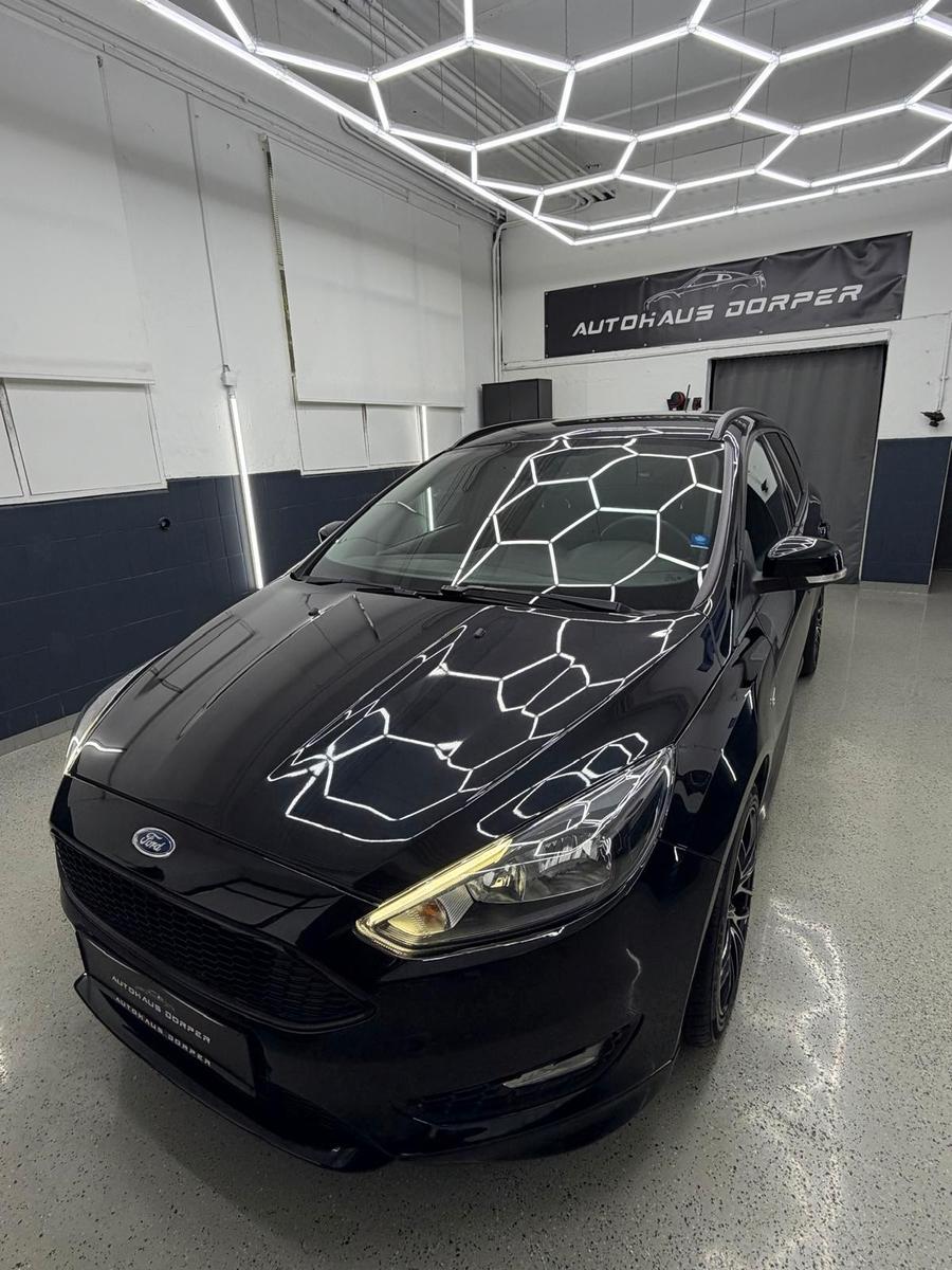 Ford Focus Turnier 1.0 ST-Line CARPLAY SHZ PDC LED BT