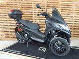 Piaggio MP3 300 Sport **Super Zustand** - Offers matching your search criteria