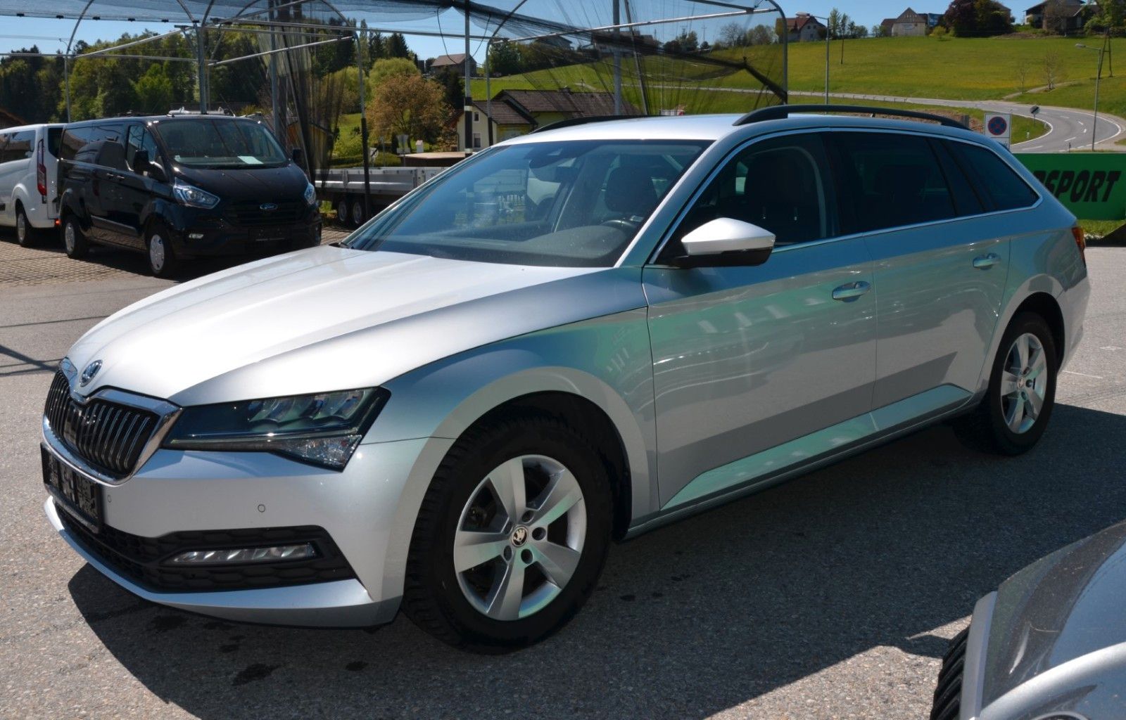 Skoda Superb Kombi 2,0 TDI DSG LED VIRTUAL EXP:13.700 imagem 2