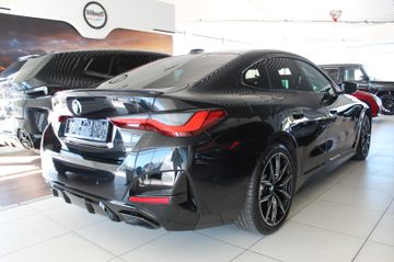 Fahrzeugabbildung BMW M440 i xDrive Gran Coupe M Sitze 19" Laser