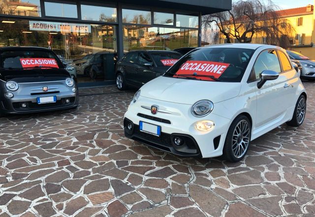 Abarth 595 1.4 Turbo T-Jet 165 CV Turismo