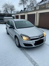 Opel Astra H 1.7 CDTI Sitzheizung / Anhäng... - Opel Astra aus 2005 mit Diesel-Antrieb