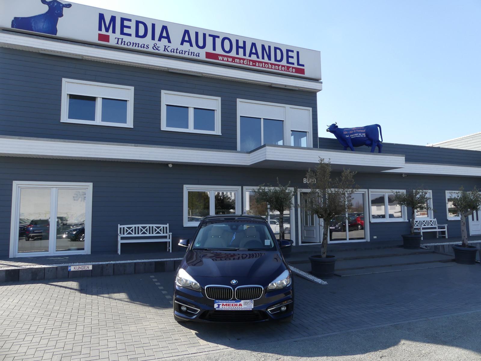 BMW 220 2 Active Tourer 220 i"LUXURY"1.HAND"