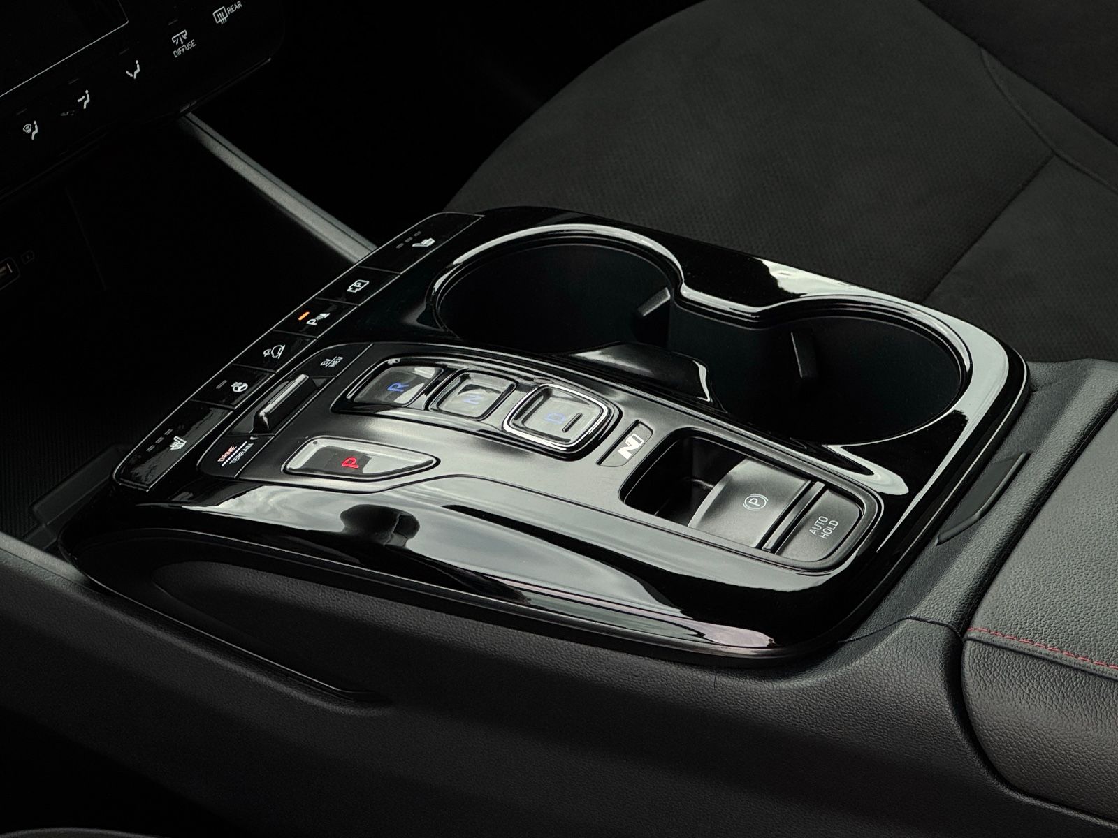 Fahrzeugabbildung Hyundai Tucson 1.6 T-GDI N-Line PHEV 4WD KRELL CAM ACC