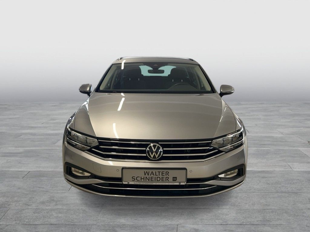 Volkswagen Passat Variant - Bild 9