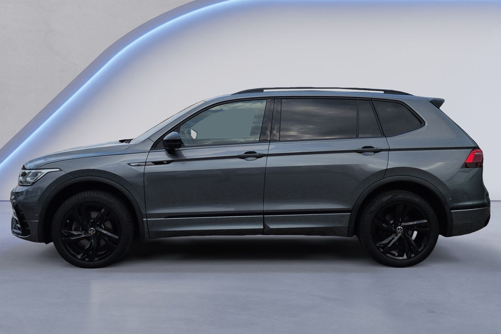 Tiguan Allspace 2.0TDI DSG R-Line AHK+PANO+RFK