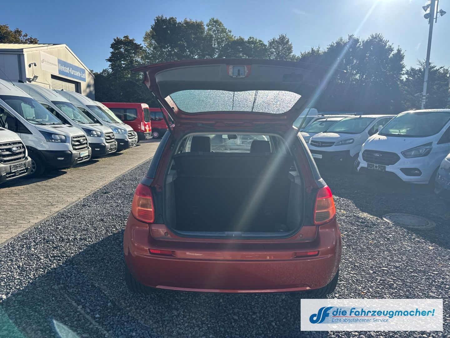 Fahrzeugabbildung Suzuki SX 4 Klima el.SP teilb.Rücksb Multif.Lenkrad MP