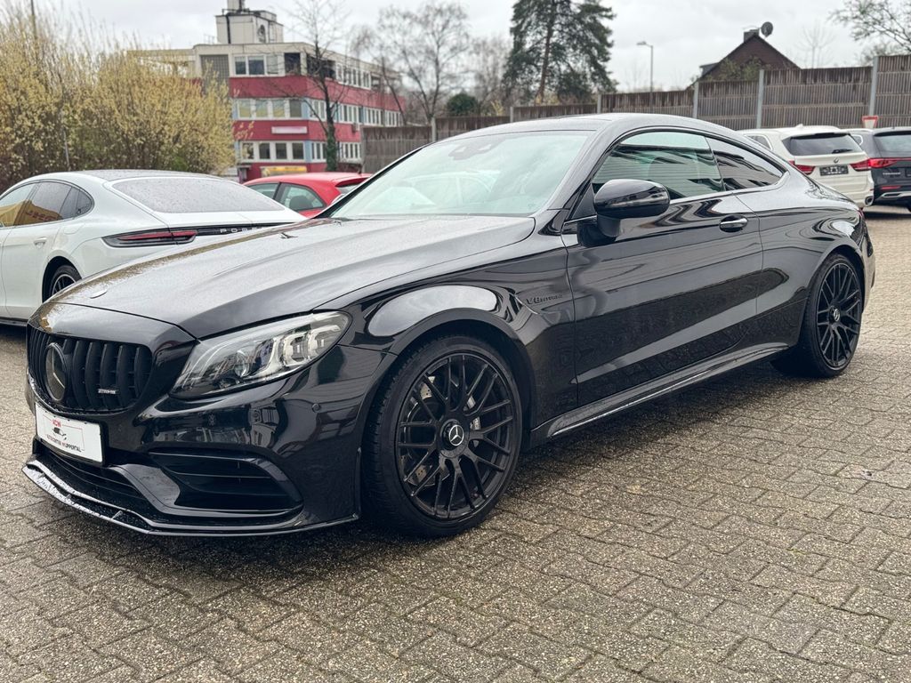 Mercedes-Benz C 63 AMG