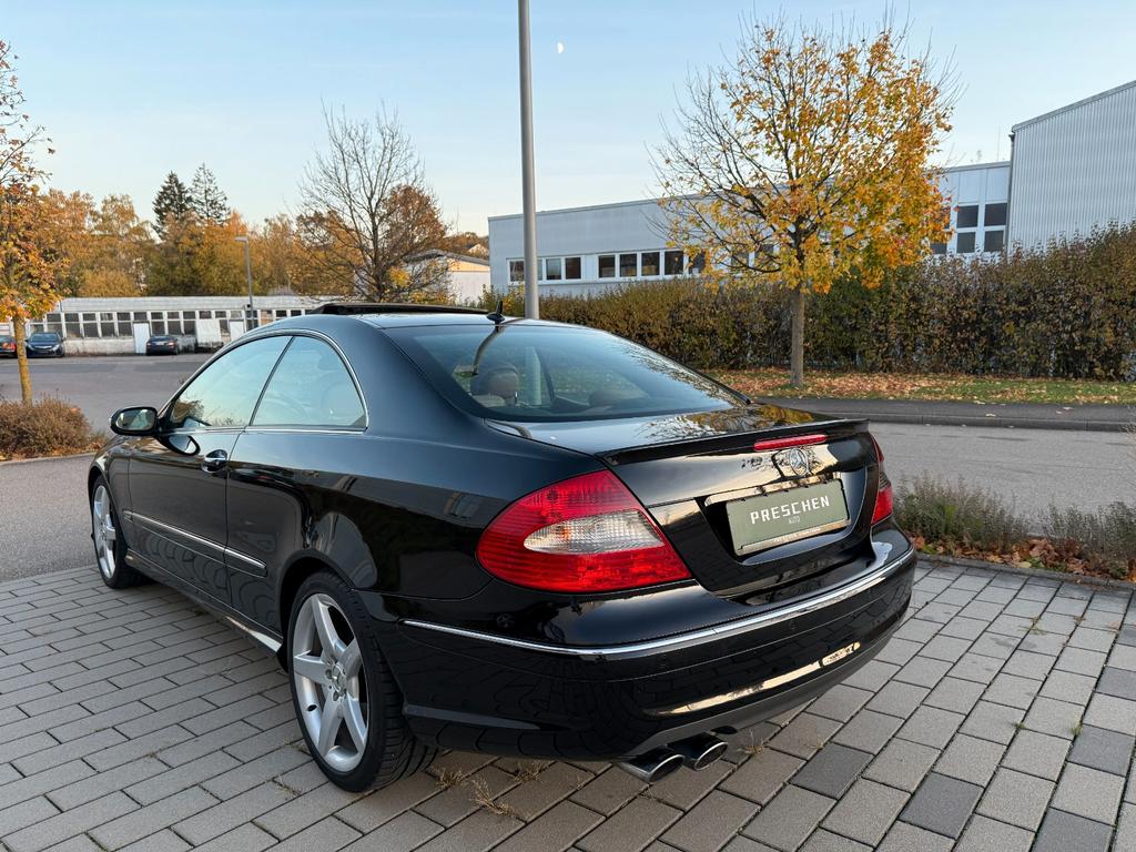 Mercedes-Benz CLK 500