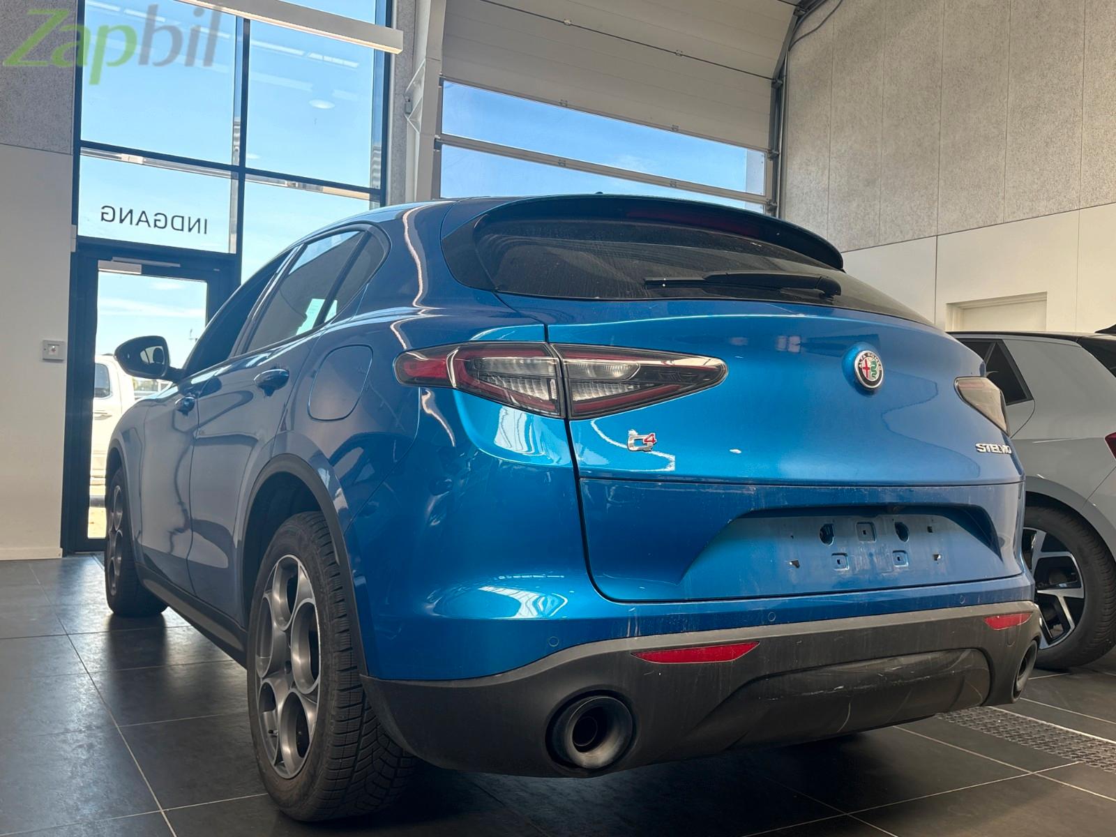Alfa Romeo Stelvio Sprint Q4, миниатюра 2