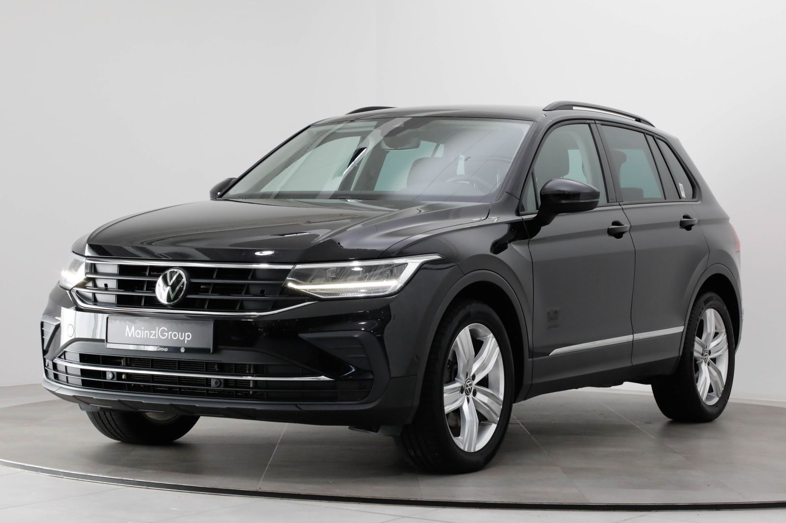 Volkswagen Tiguan 2.0 TDI 4M DSG Life Kamera AHK Navi SHZ foto 2