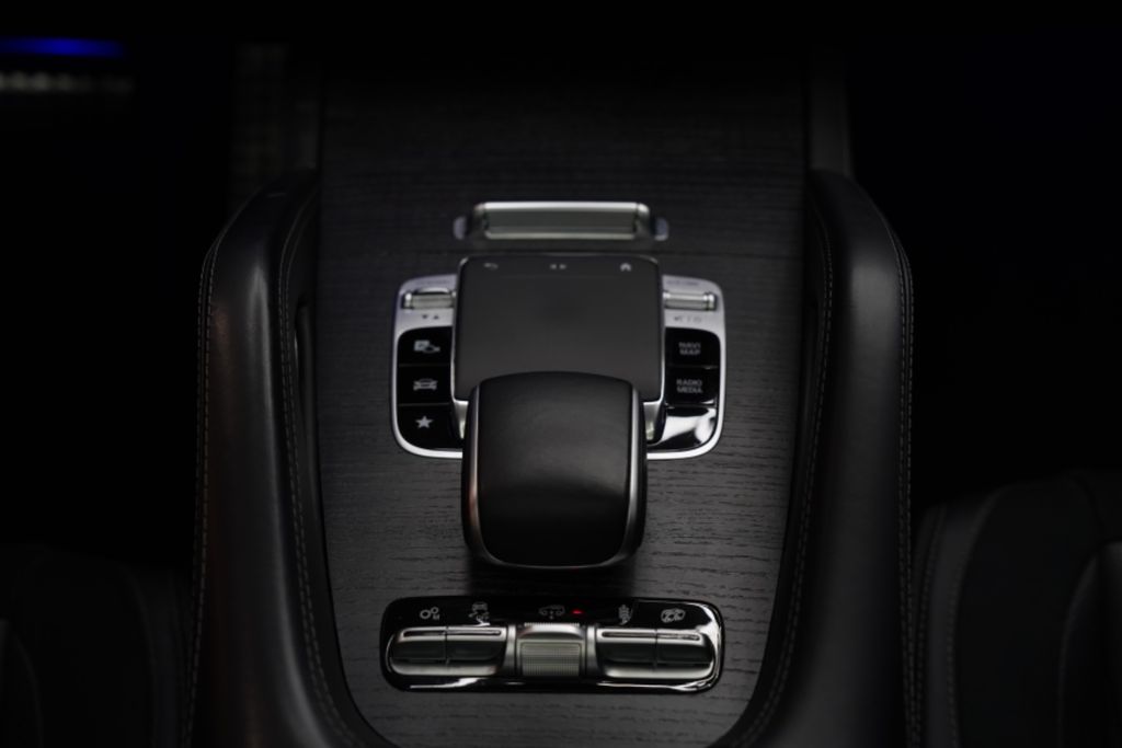 MERCEDES-BENZ GLE 63 S AMG Coupe 4Matic+*PANO*HU*BURM*360*1.HA MERCEDES-BENZ GLE 63 S AMG Coupe 4Matic+*PANO*HU*BURM*360*1.HA