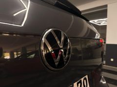 VW Tiguan ISOFIX LED KLIMAAUTO DAB LENK+SITZHZG