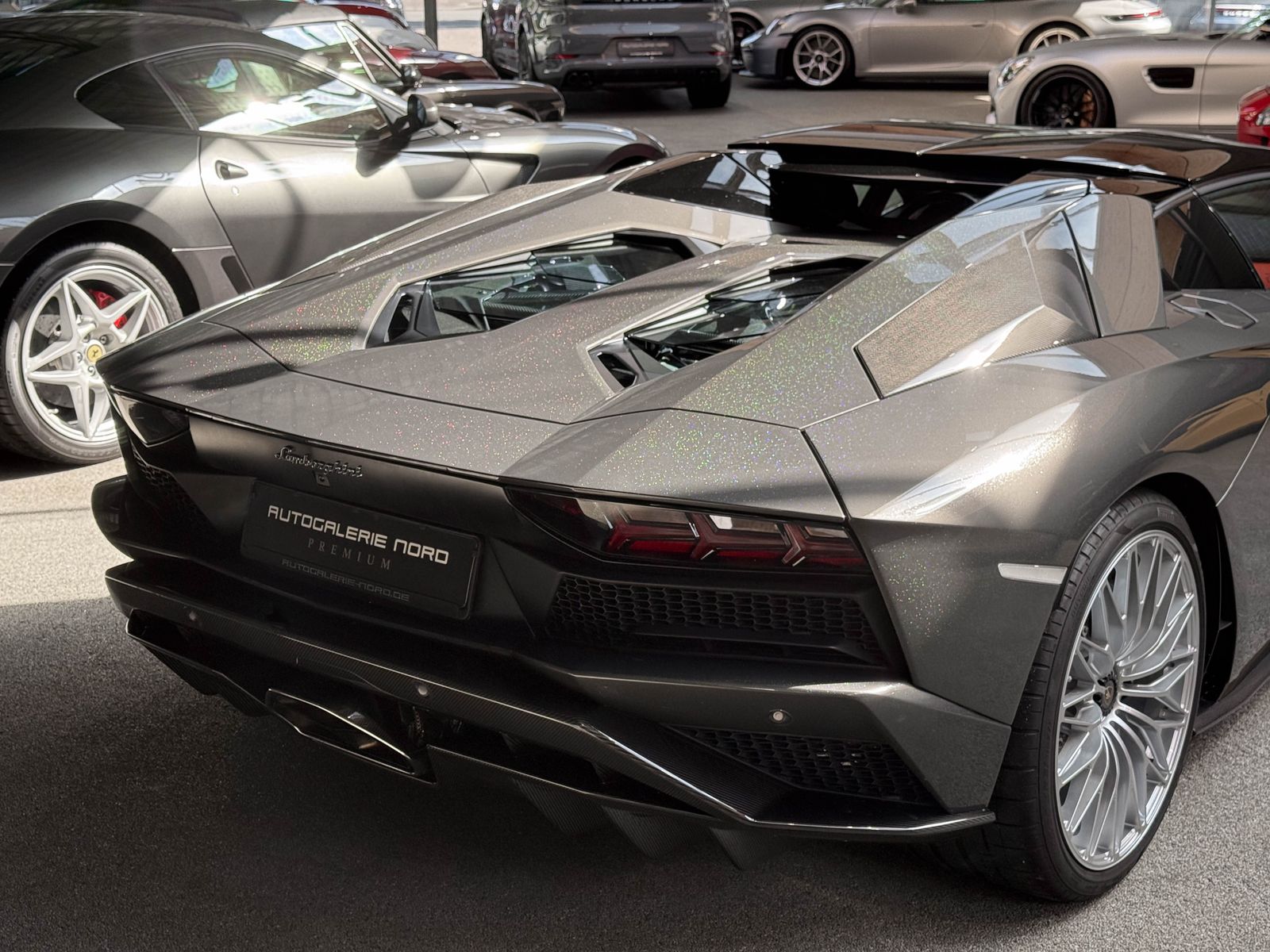 Lamborghini Aventador S Roadster 1 of 1 + AD PERSONAM + Samm foto 16