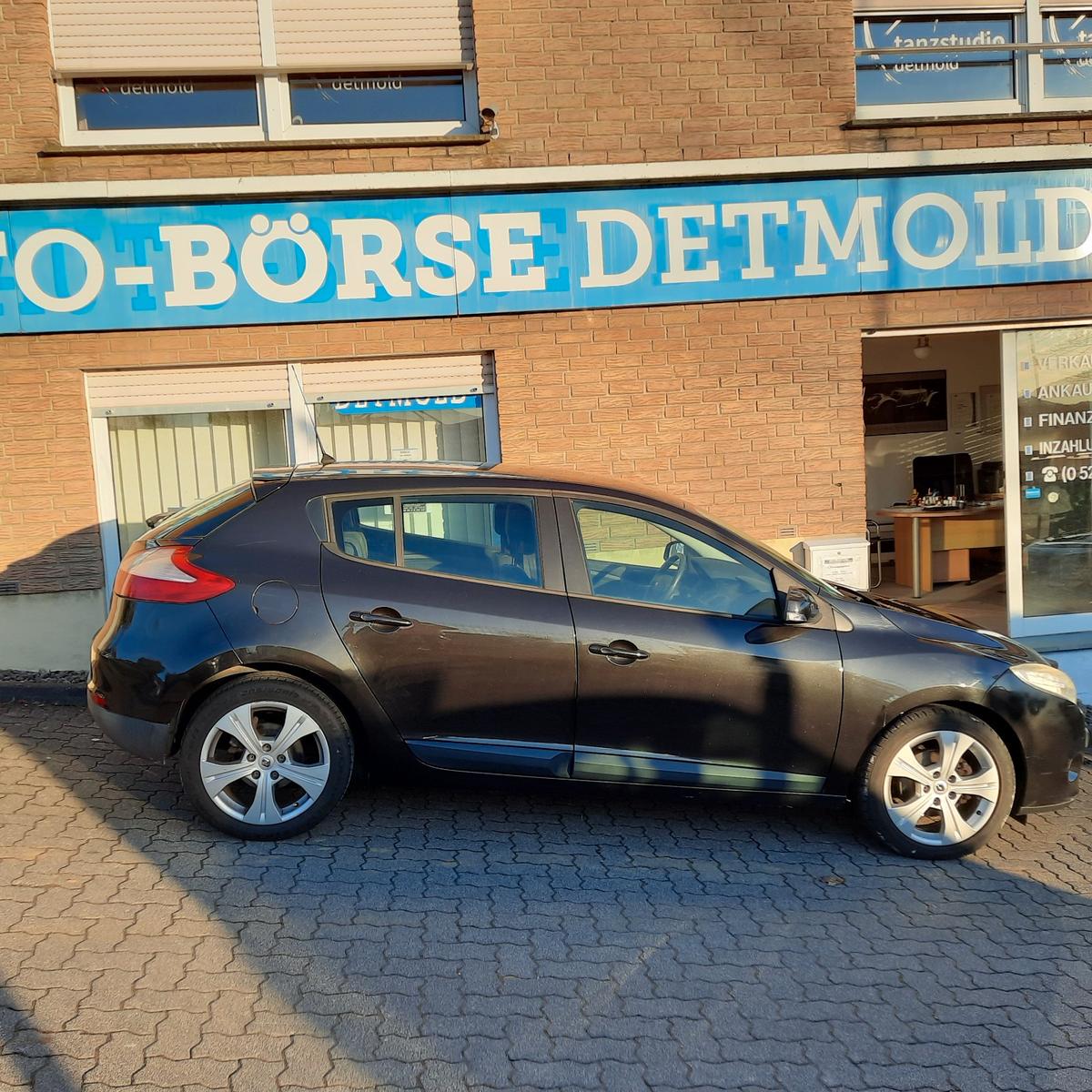 Renault Megane III Lim. 5-trg. Expr."GARANTIE"TÜV:NEU"