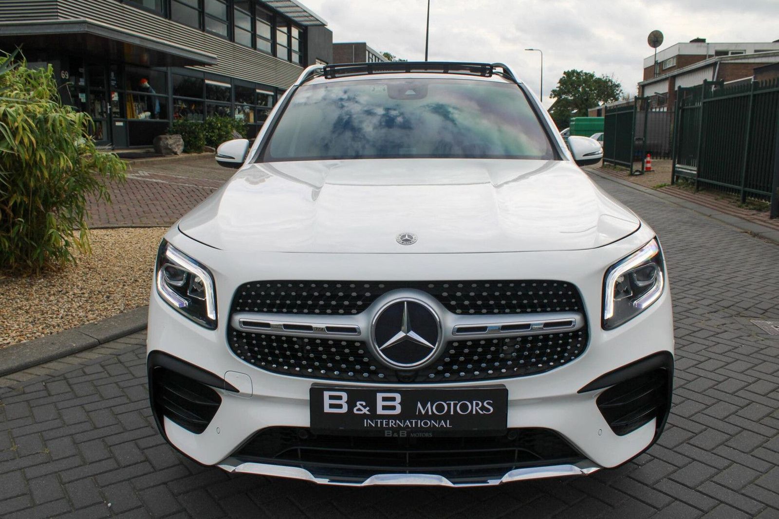 Mercedes-Benz GLB 250 4MATIC Premium Plus 7p. imagem 2