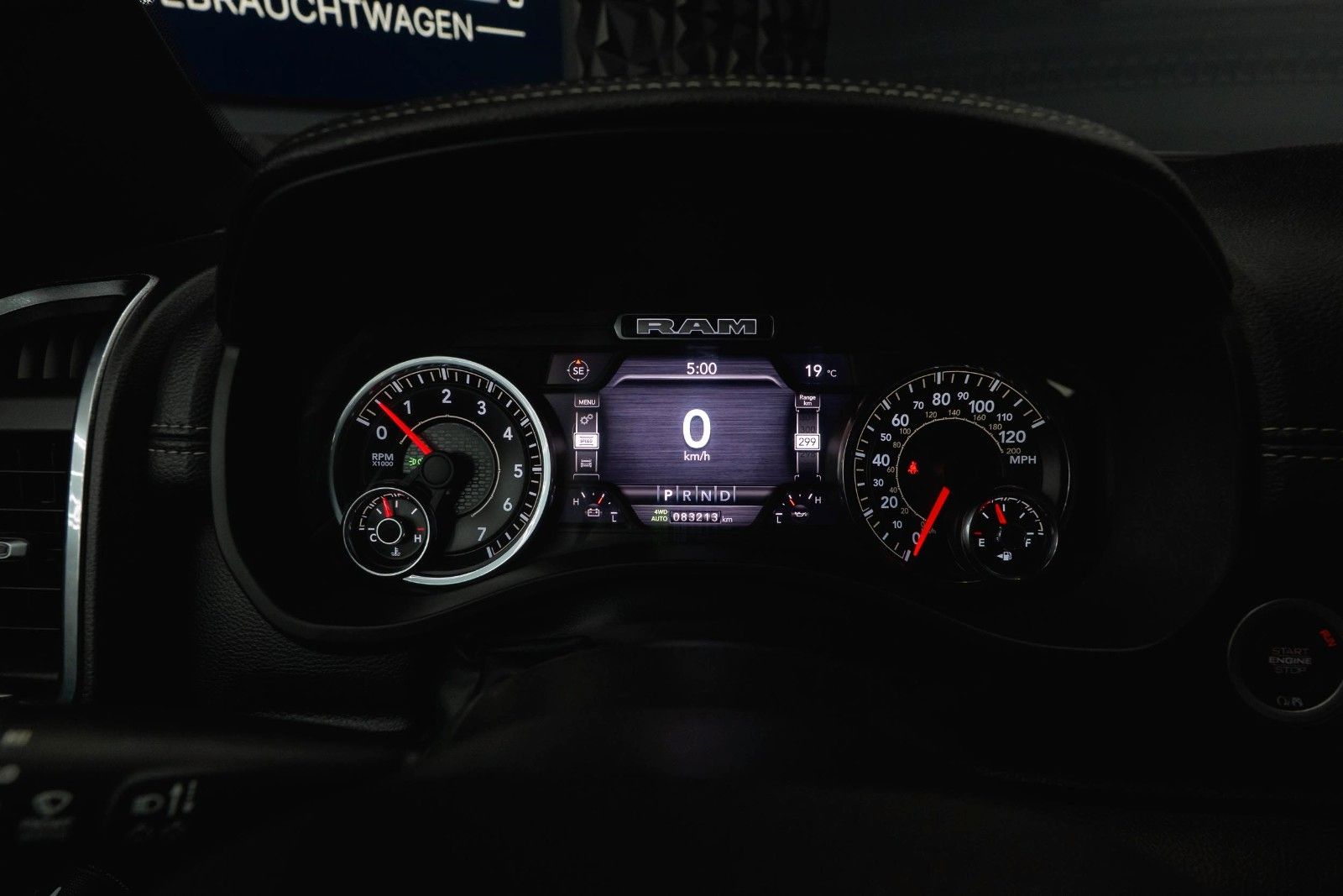 Fahrzeugabbildung Dodge RAM 5.7 V8 HEMI 4x4 LARAMIE TRX OFFROAD PAKET