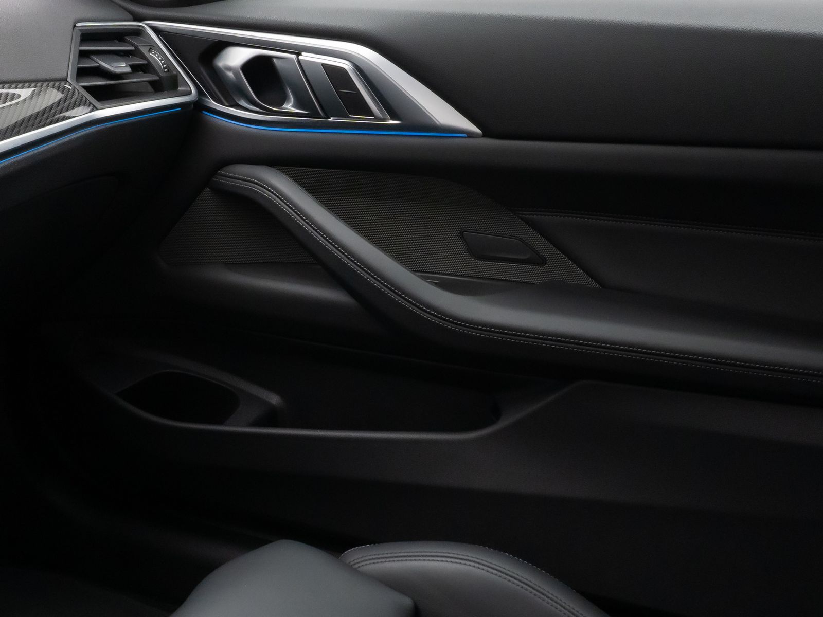 Fahrzeugabbildung BMW M4 Competition xD HUD DAB H/K Komfort Alarm PDC
