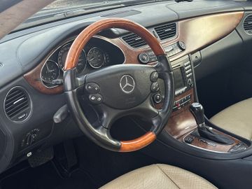 Mercedes CLS 500 - 10