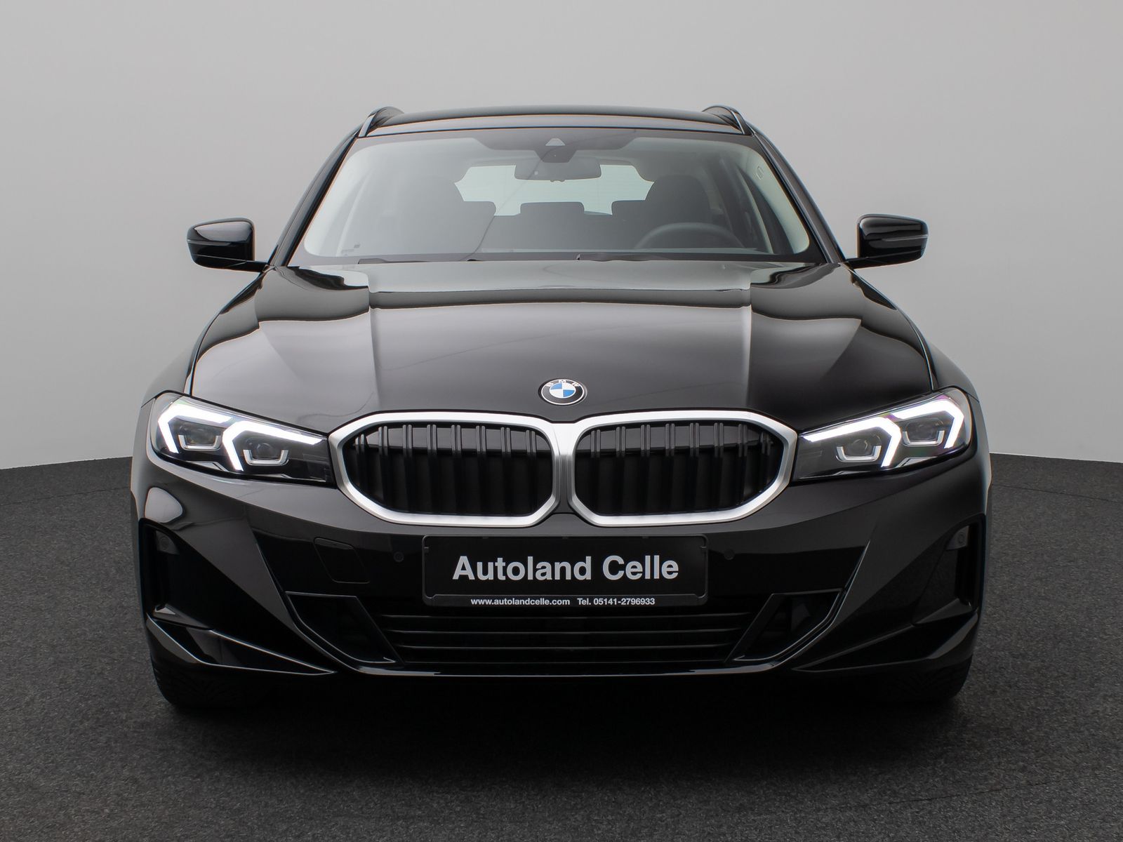 Fahrzeugabbildung BMW 318i Kamera DAB CockPit+ Alarm Geschwindigkeitsr