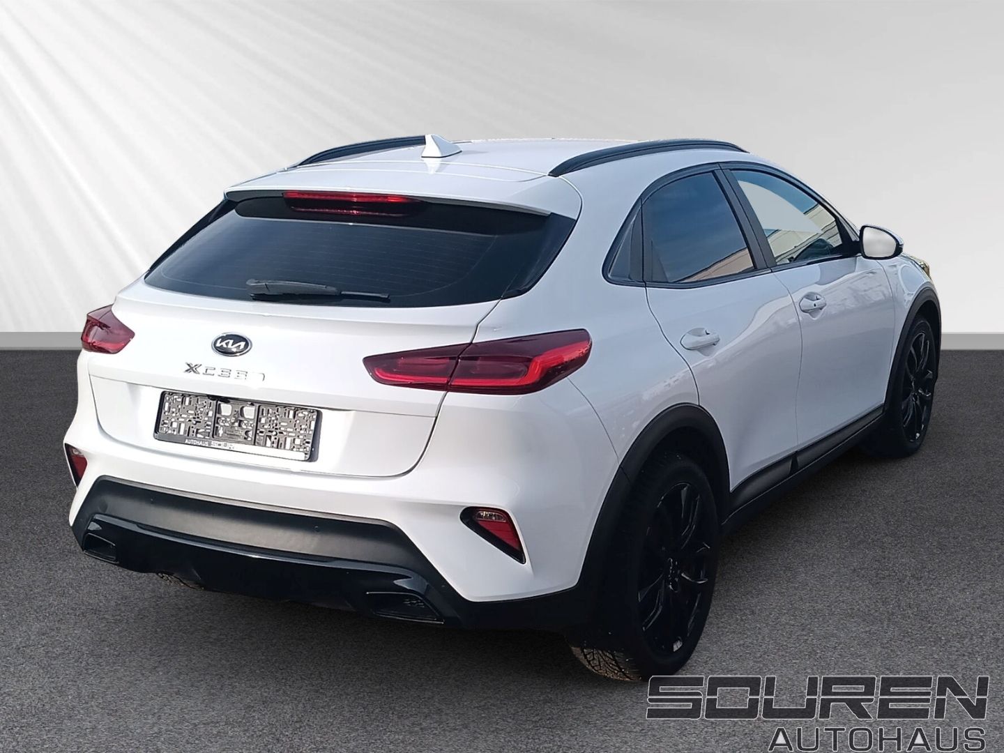 Fahrzeugabbildung Kia XCeed 1.5 T-GDI SPIRIT Navi Xclusive-Paket + NAV