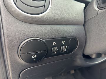 Hyundai i10 1.1 Classic Ganzjahresreifen+Tüv neu, Bild 15