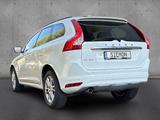 Volvo XC60 D3 2WD Momentum Leder Navi Xenon El. Heckkl - gebrauchte Volvo XC60 aus dem Jahr 2014
