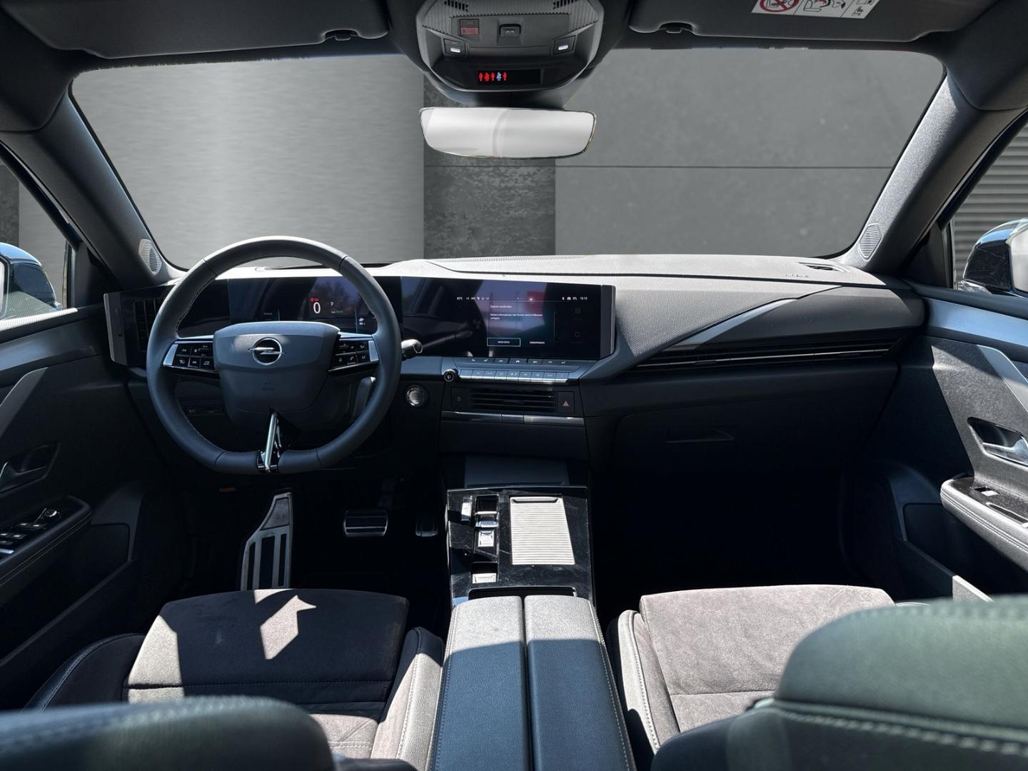 Opel Astra Electric GS El. Panodach Navi Digitales Co
